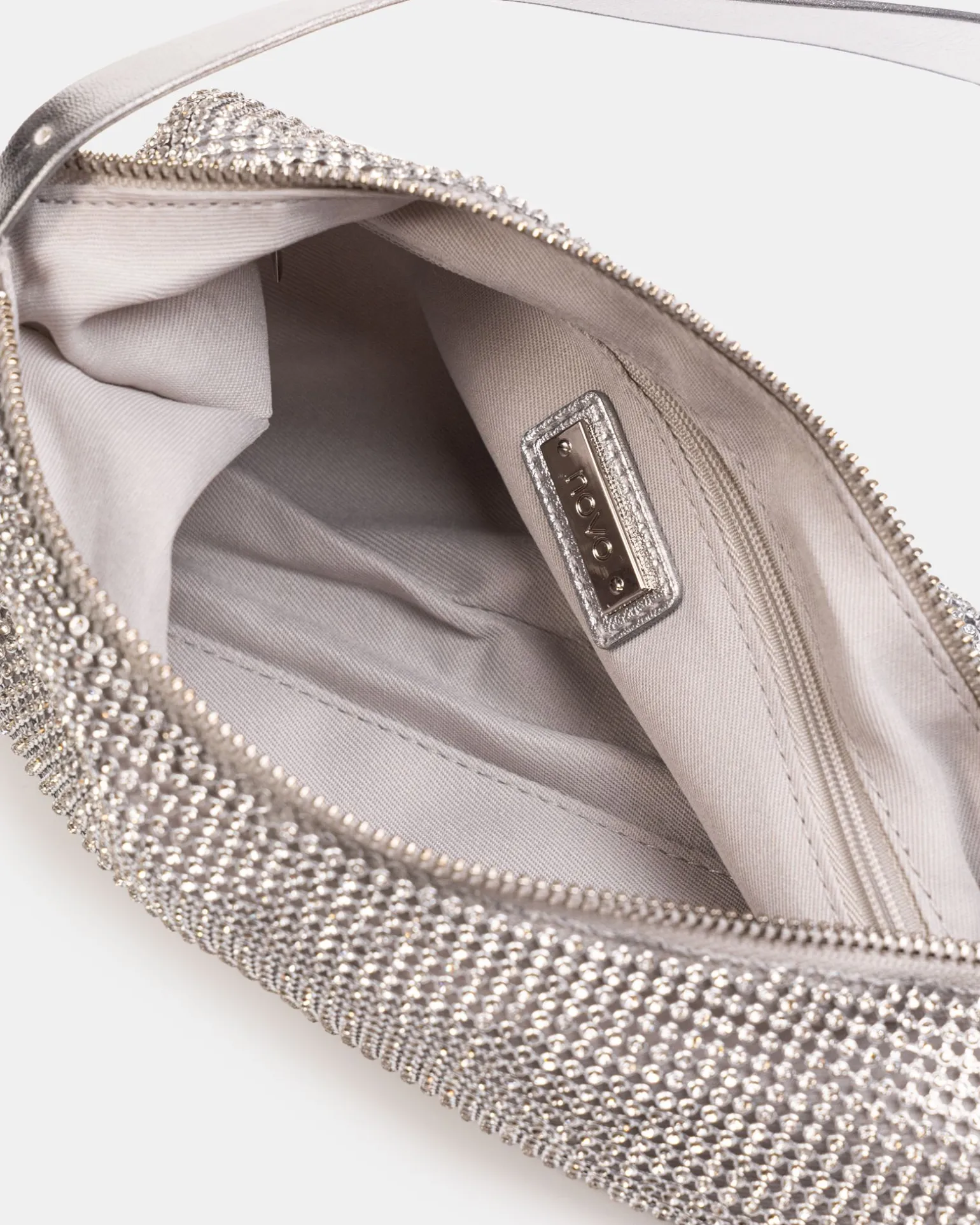 AURALIAS SILVER TOP HANDLE BAG