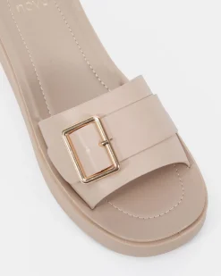BEATIFIC BEIGE Wedge Heels