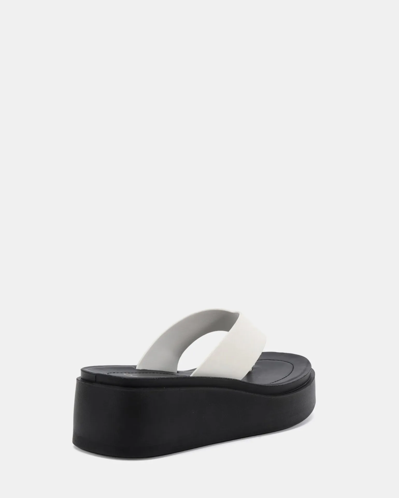 BERRI WHITE/BLACK