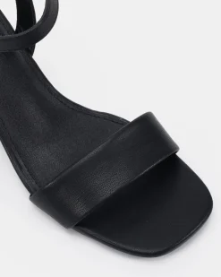 BEULAH BLACK
