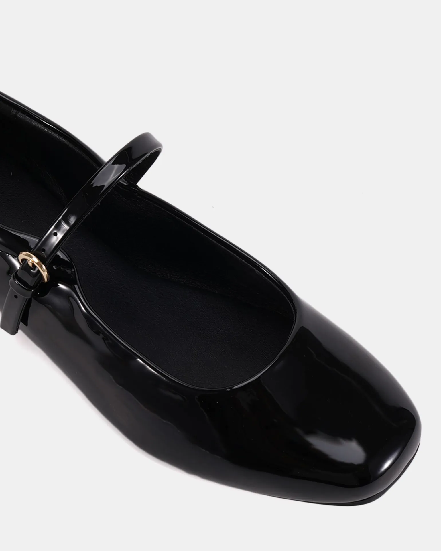 CARABELLO Black Patent Ballet Flats