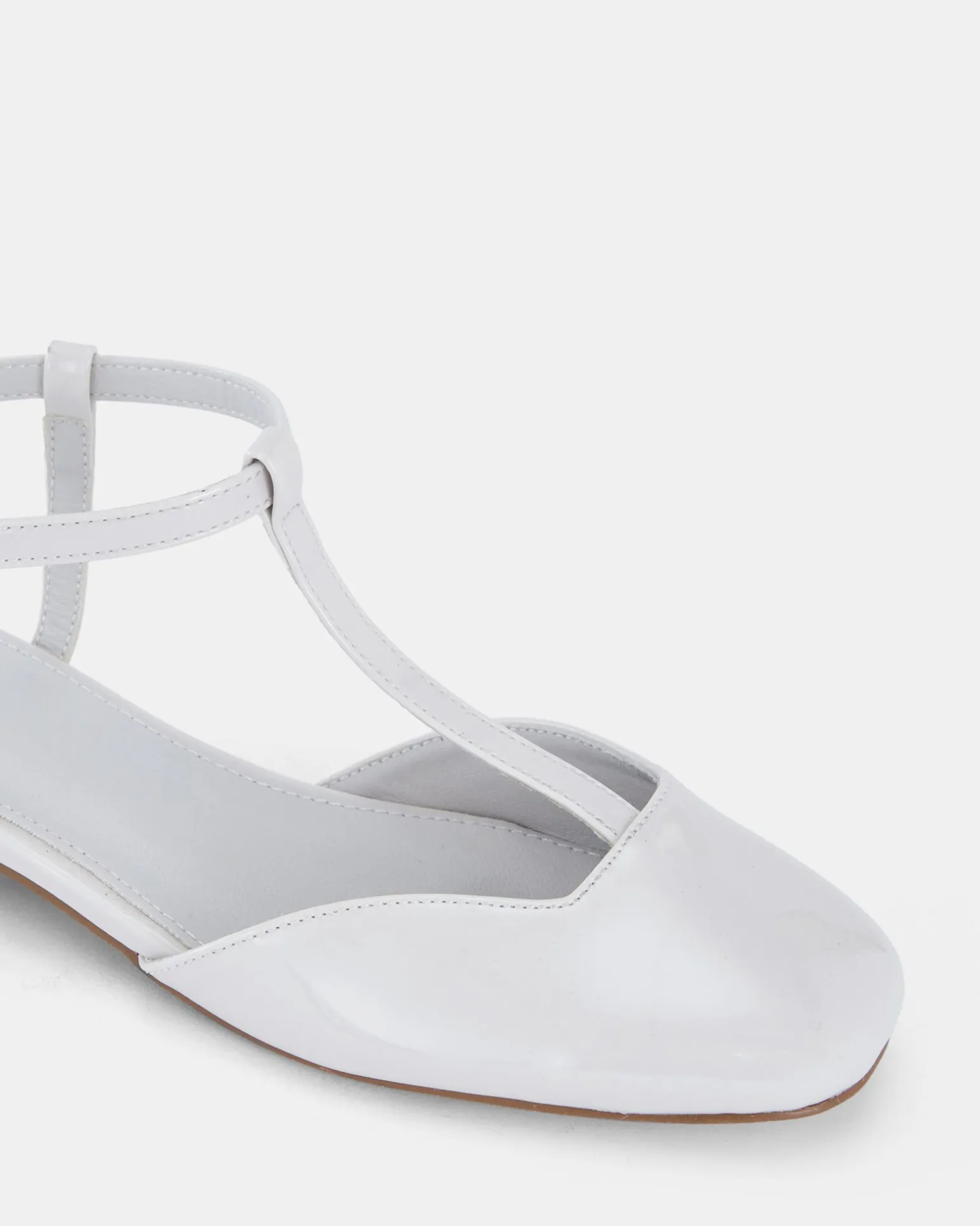 CASERTA CREAM PATENT Ballet Flats