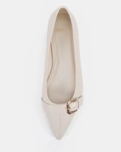 CATTY CREAM Ballet Flats