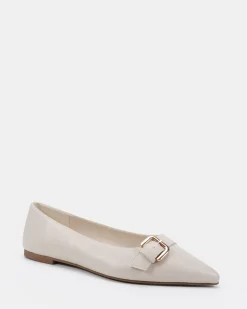 CATTY CREAM Ballet Flats