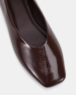 CHEDDAR Plum Crinkle Patent Ballet Flats