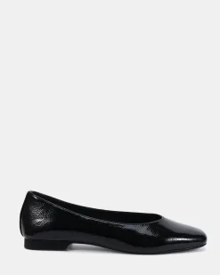 CHESTER BLACK CRINKLE PATENT Smart Casual