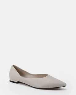 CLEVER CREAM Ballet Flats