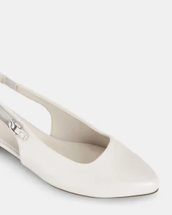 COLLEGNO CREAM Slip Ons
