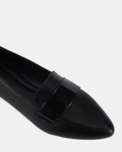 COUNT BLACK Ballet Flats