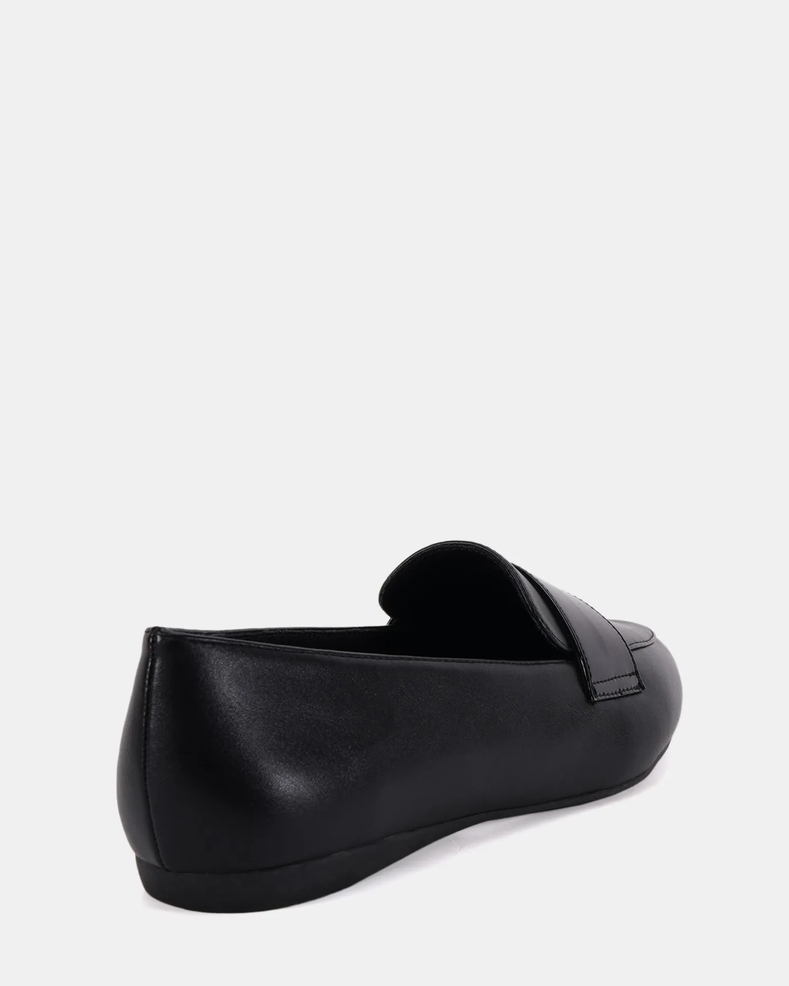 COUNT BLACK Ballet Flats