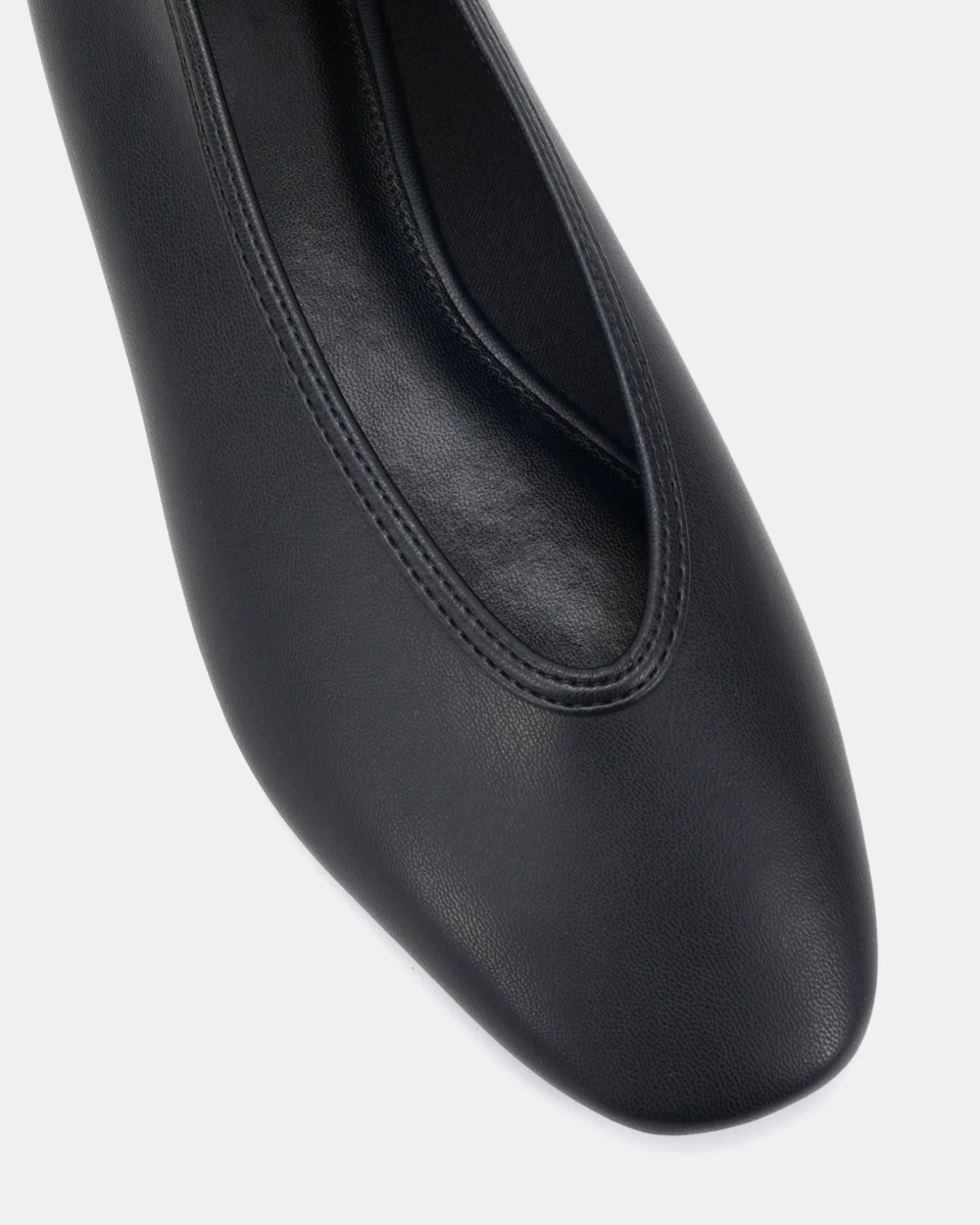 CUBIC BLACK Ballet Flats