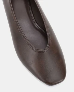 CUBIC ESPRESSO VINTAGE Ballet Flats