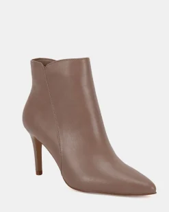 DELMONT TAUPE Slip On Boots