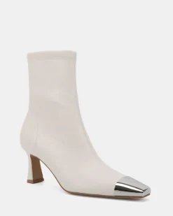 DELULU WHITE Heeled Boots