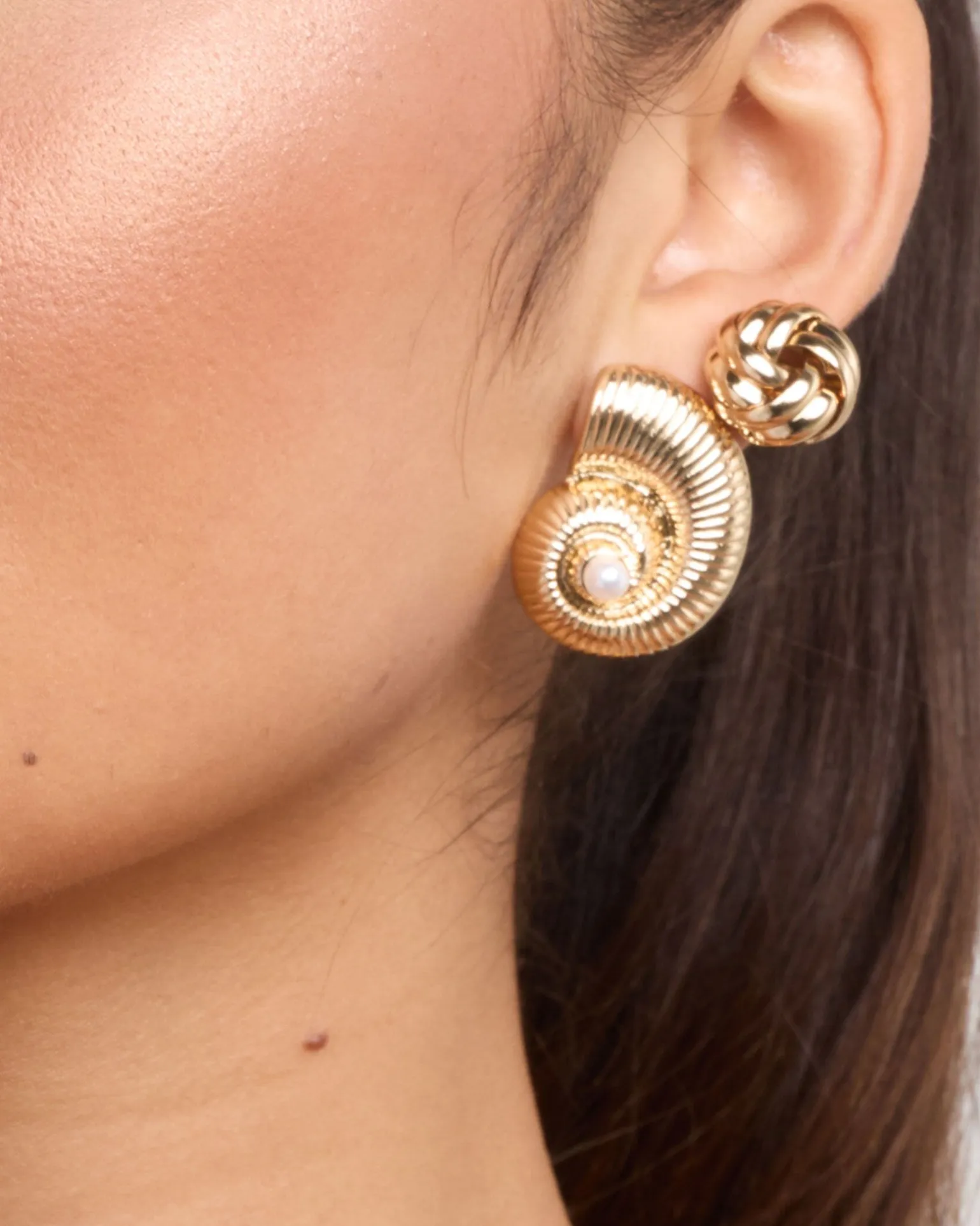 EARRING - DIONNE Metallic Earrings