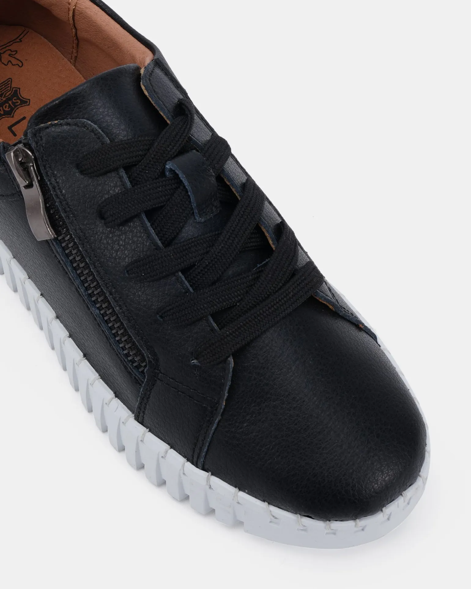 HATTIE RIVERS BLACK Lace Up Sneakers