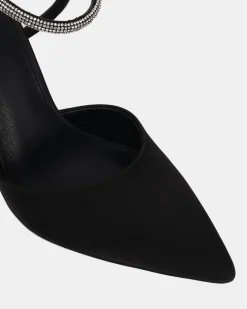 ILLUSTRIOUS BLACK Pumps