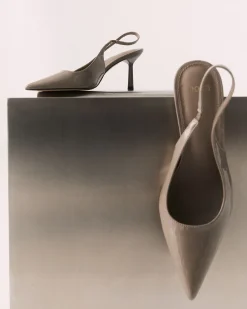 IRAYA DOVE PATENT High Heels