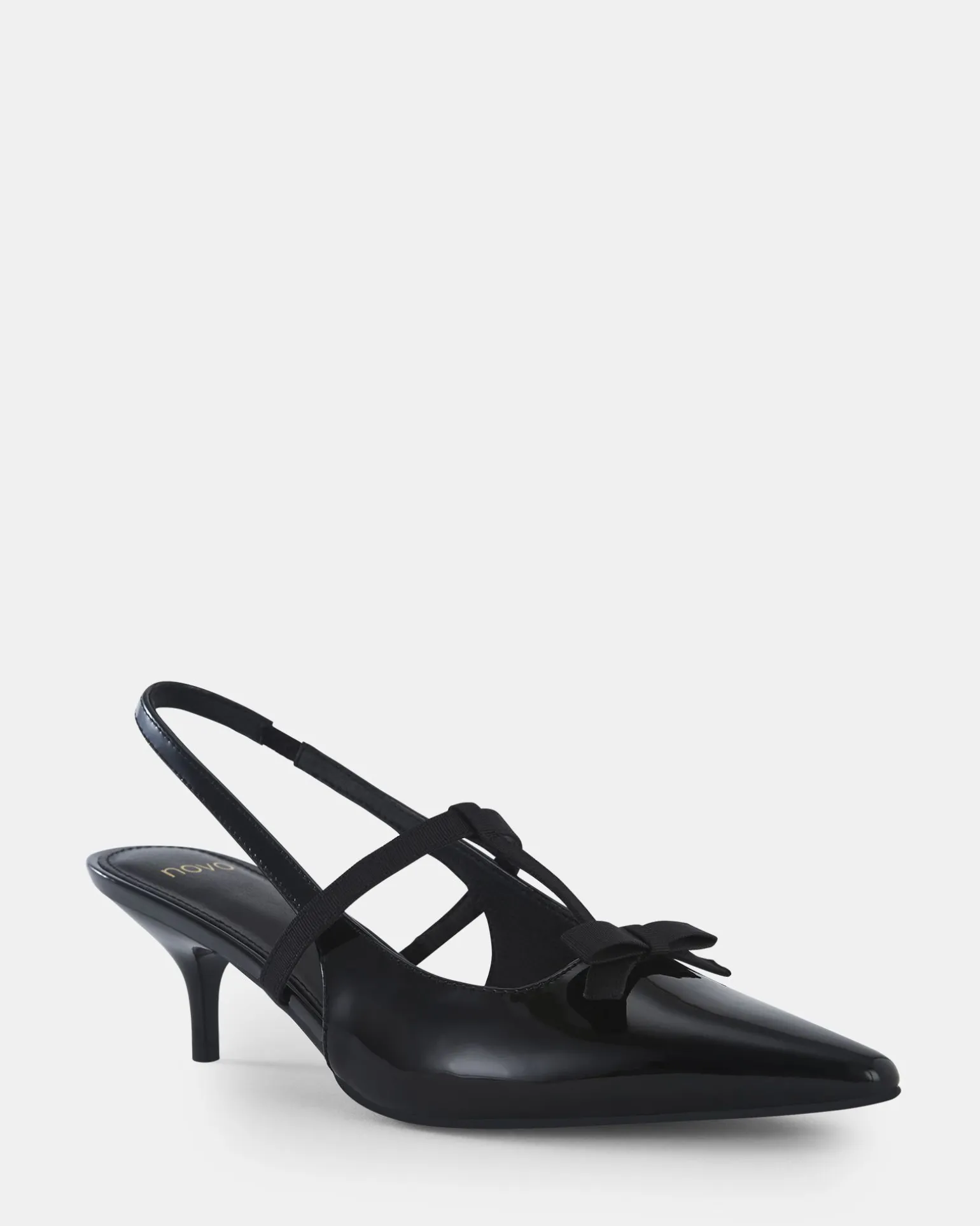 IZAN BLACK Pumps