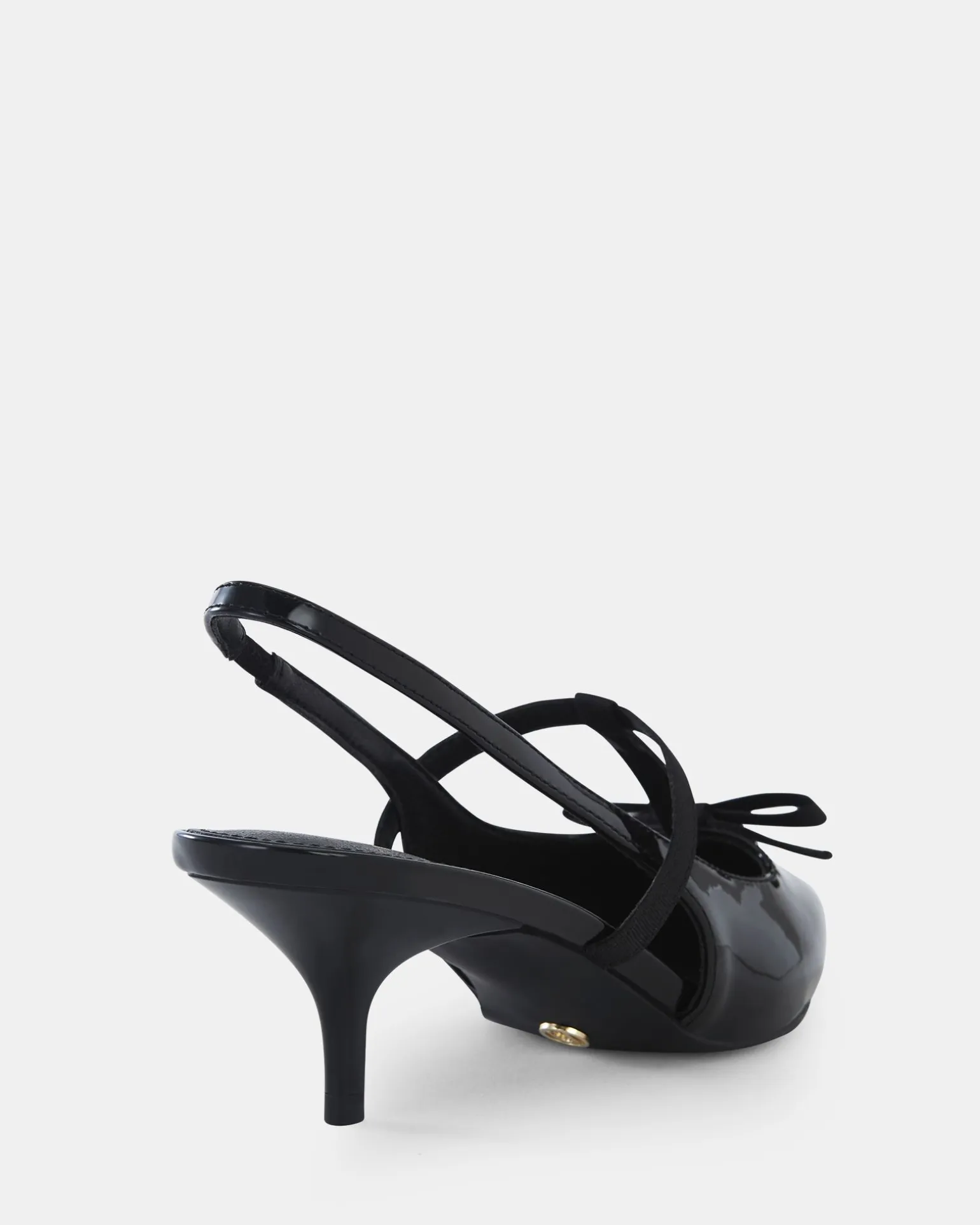 IZAN BLACK Pumps