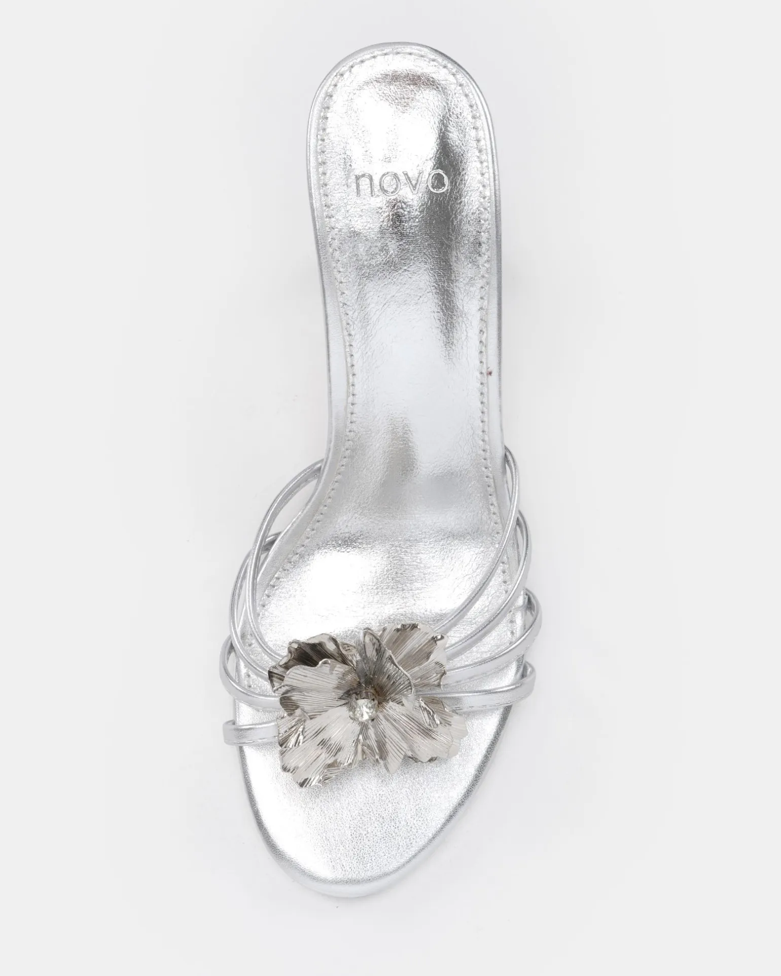 LEILANY SILVER Low Heels