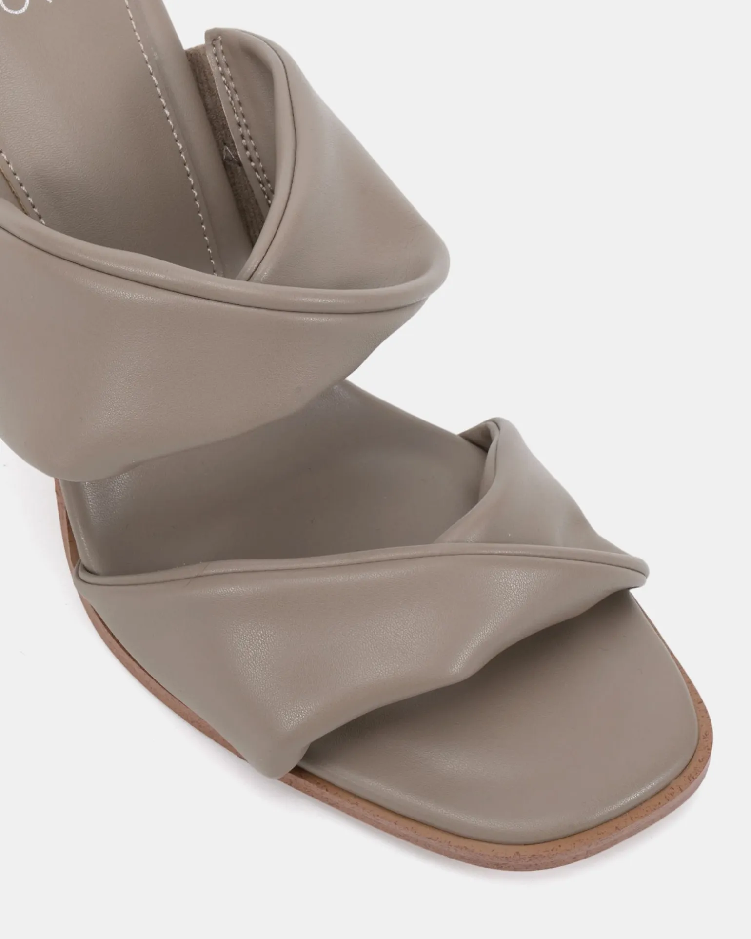 LESIA DOVE SMOOTH Mules