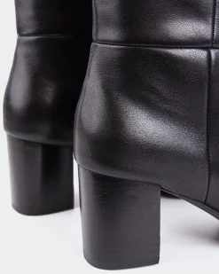 LI-PYXIS Black Leather