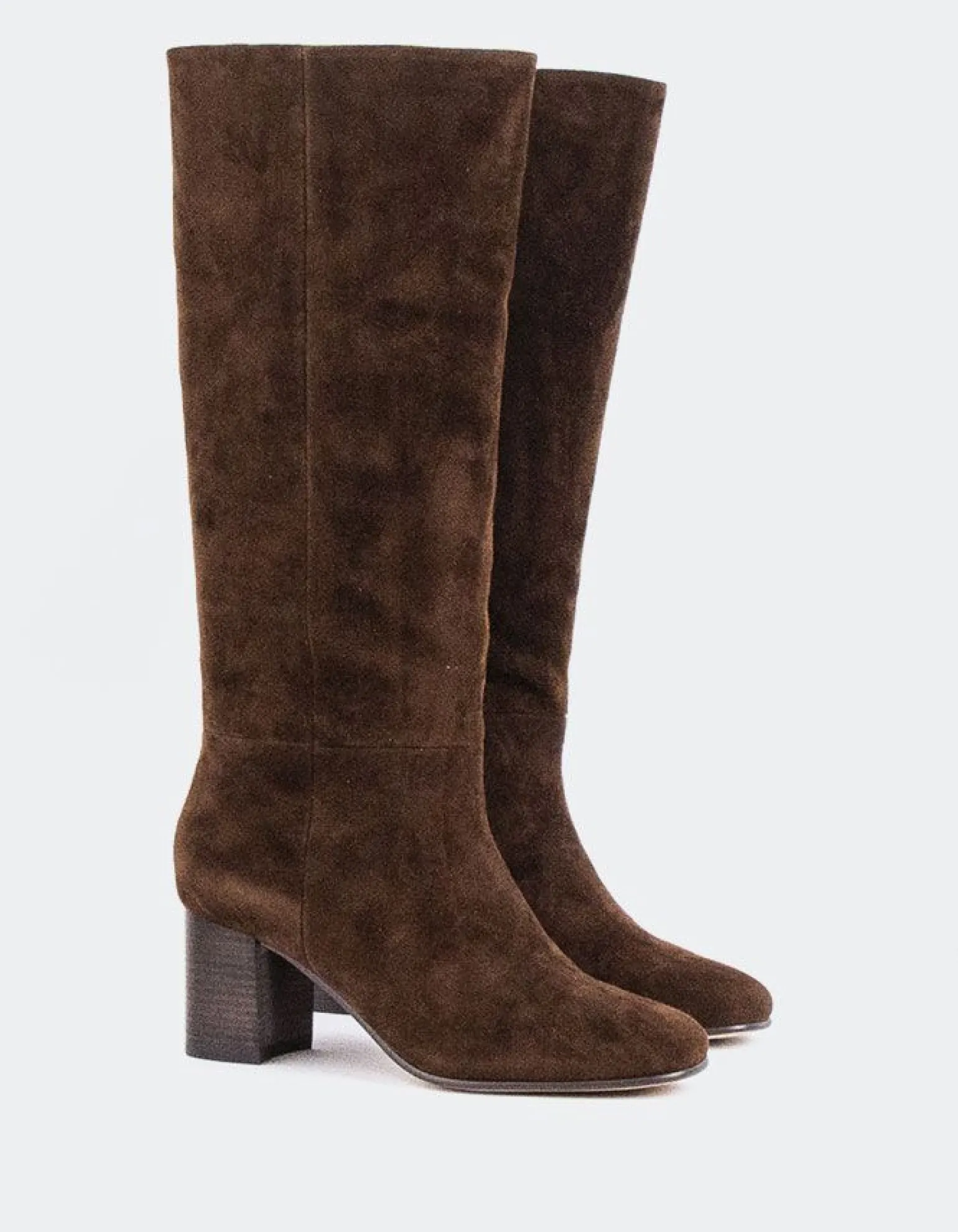 LI-PYXIS Brown Suede