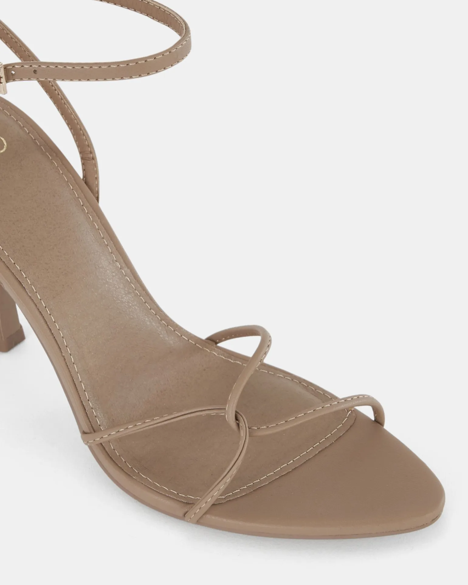 MADESIMO CAMEL