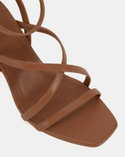 NARA BROWN SUGAR Block Heels