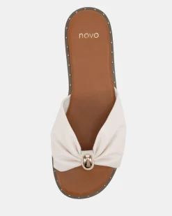 SAANVI WHITE Flat Sandals