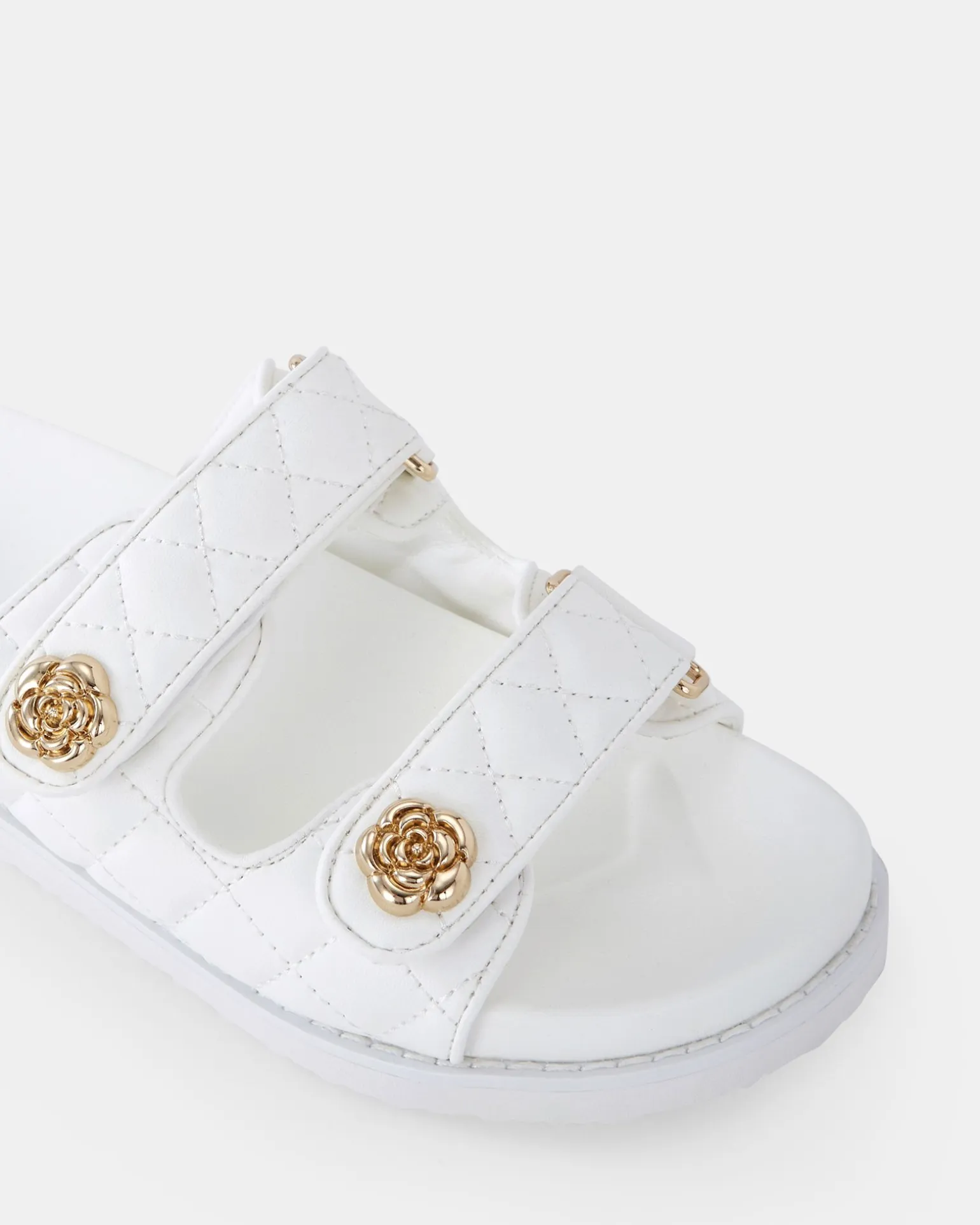 SAKURIA WHITE Sandals