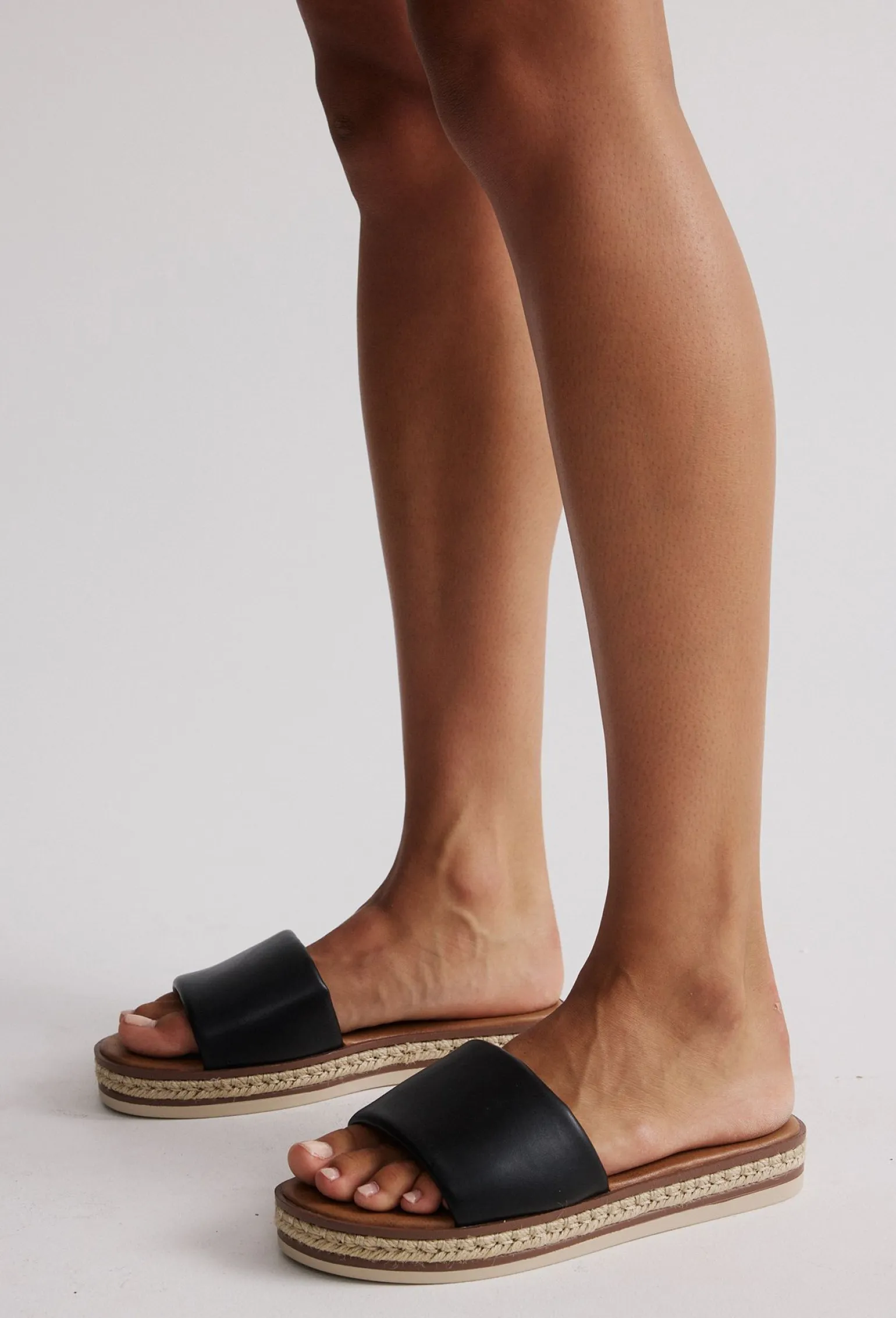 STTROPEZ BLACK Espadrilles