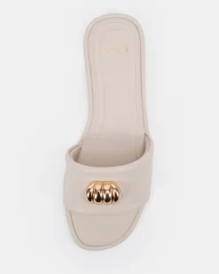 SULTAN CREAM Flat Sandals