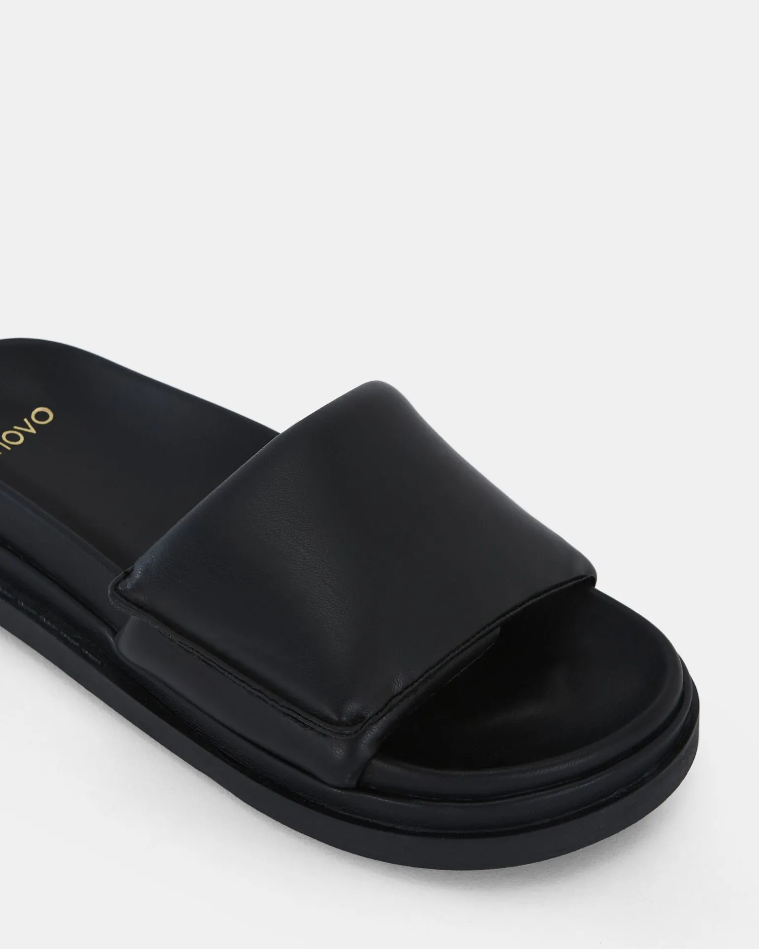 TARONGA BLACK Sandals