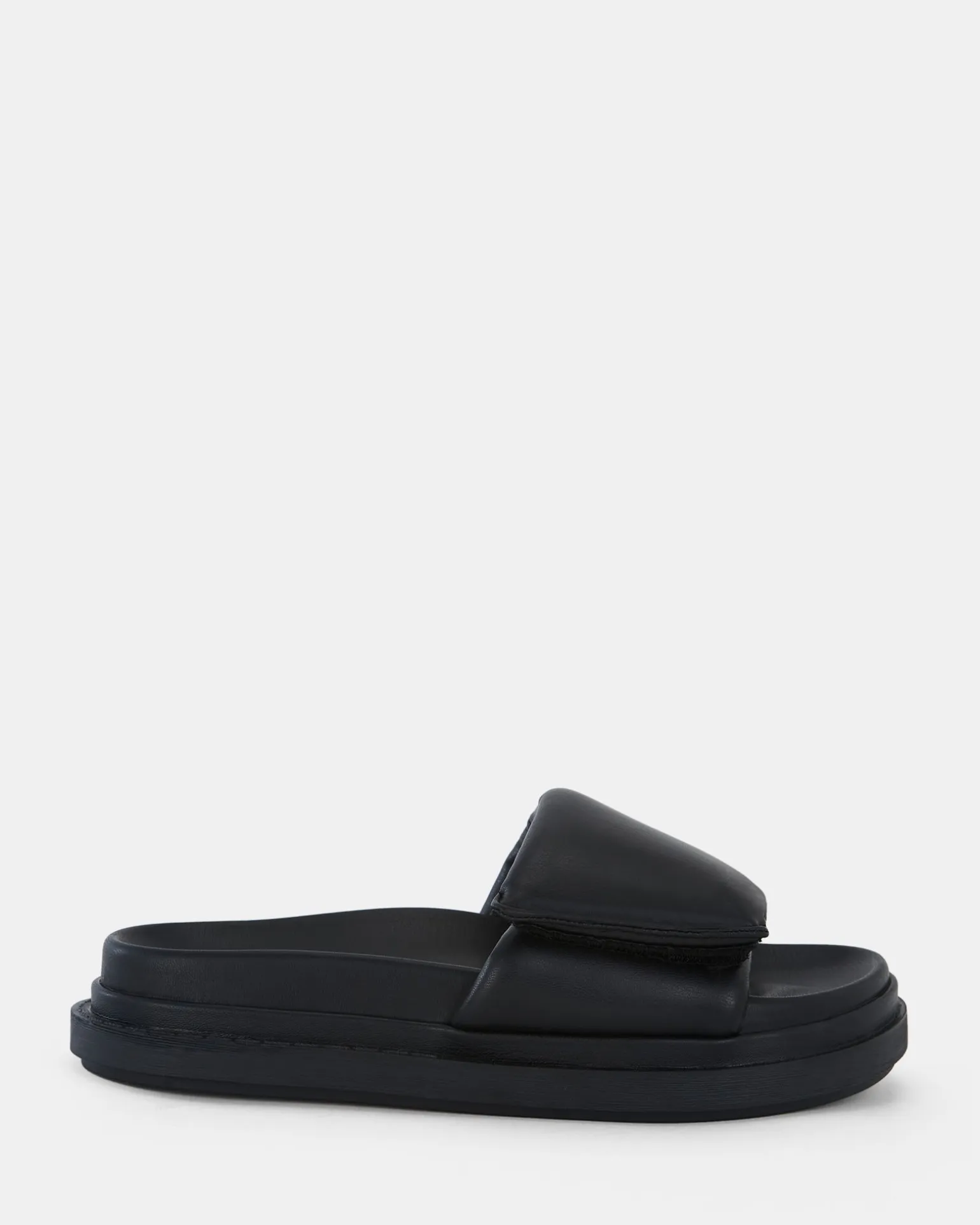 TARONGA BLACK Sandals