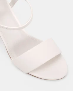 UDACIOUS White Smooth Low Heels