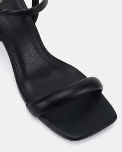 UDAI BLACK Low Heels