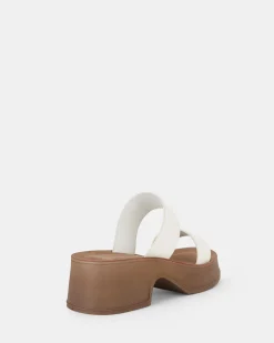 UGENTO WHITE Strappy Sandals