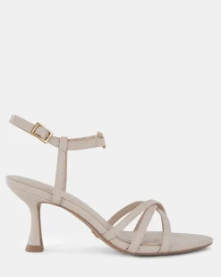 UNDOMIEL WHITE SAND Kitten Heels