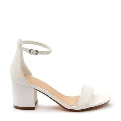 USHAA WHITE