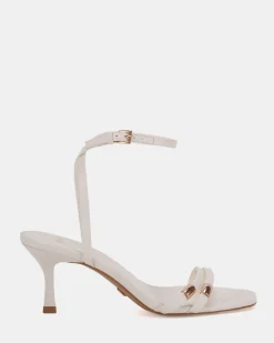 VERONE WHITE Low Heels