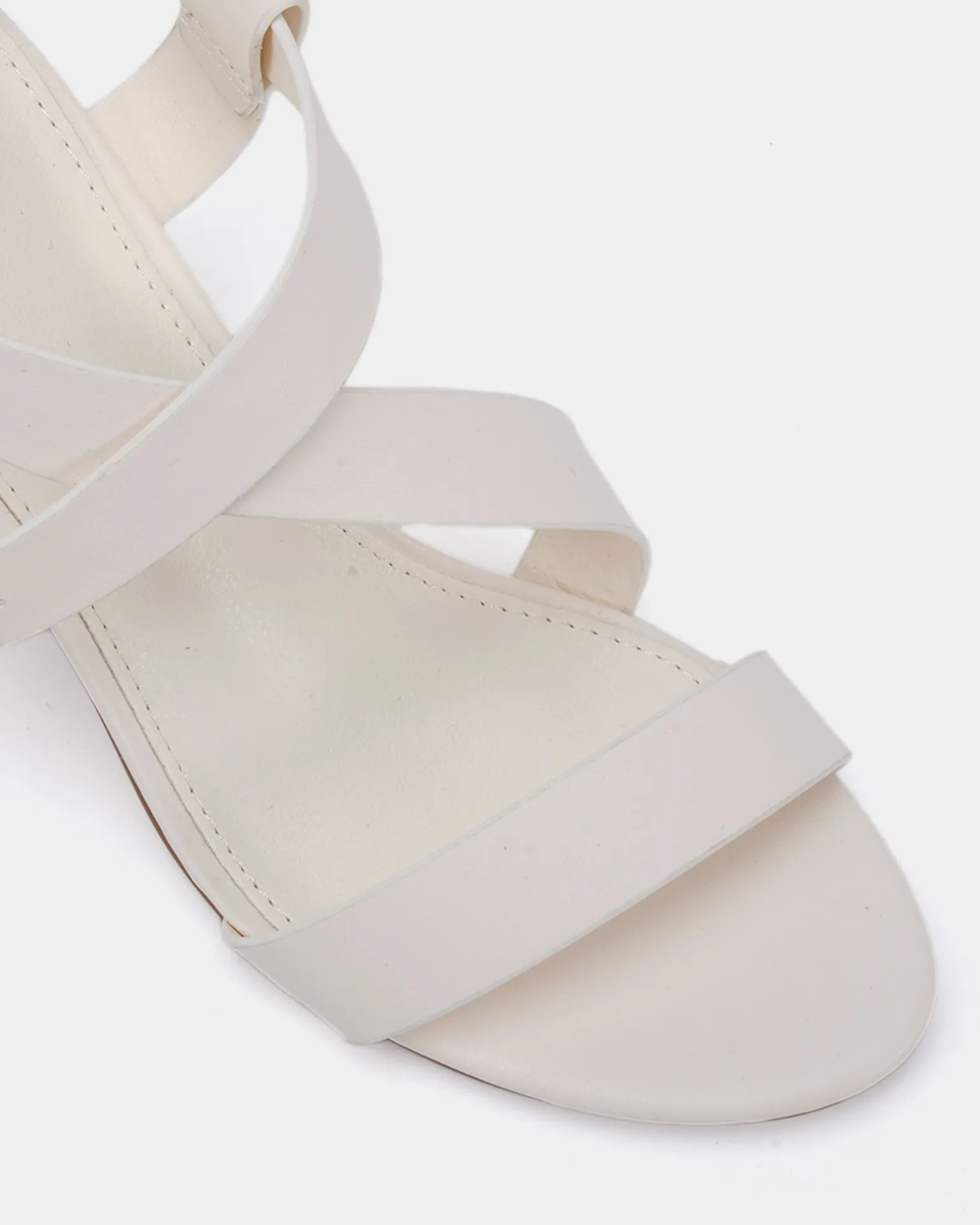 VINCENZO WHITE High Heels