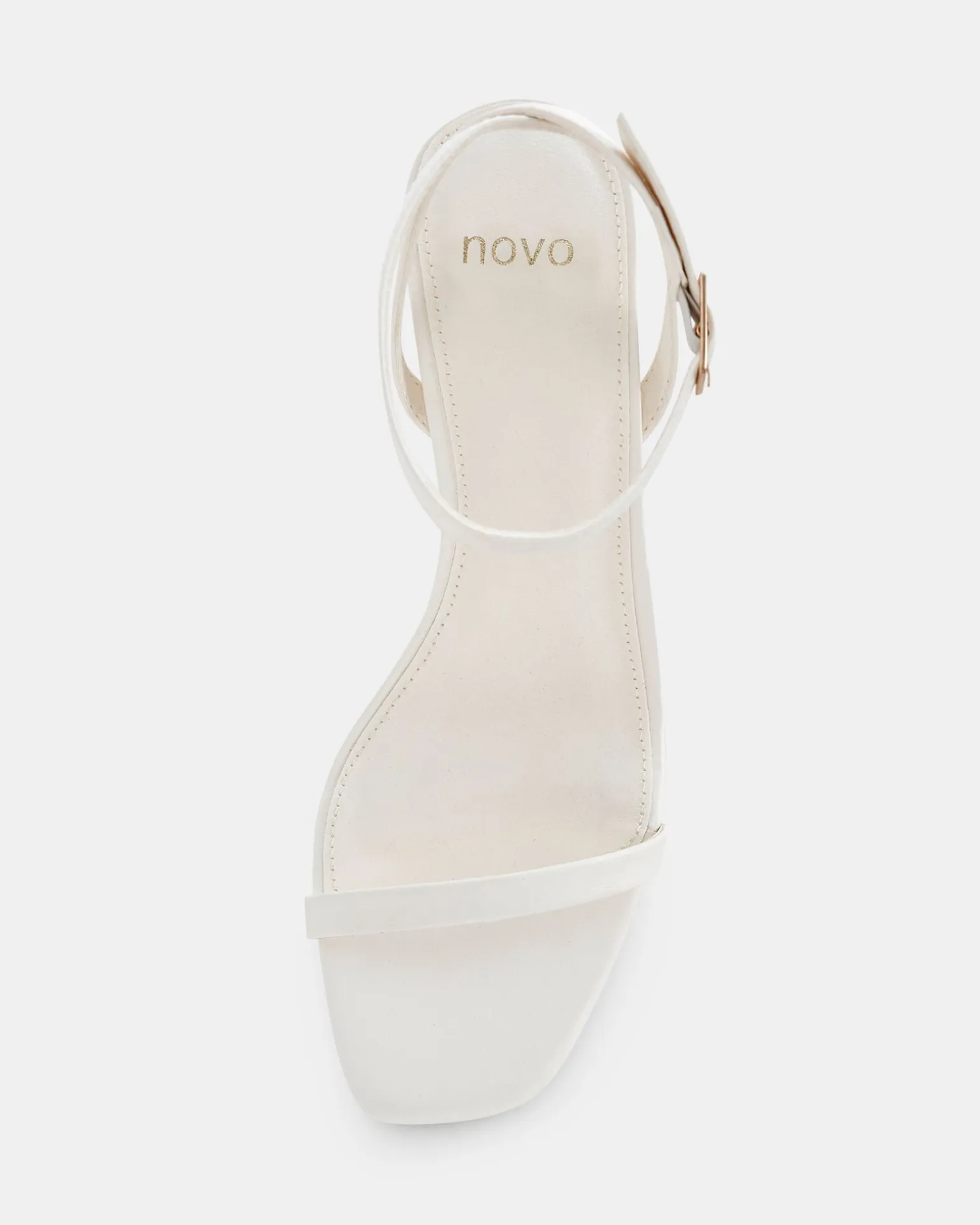 VIOLETA WHITE Low Heels