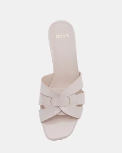 VIVIANNE CREAM PATENT Mules