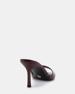 YOLO PLUM PATENT
