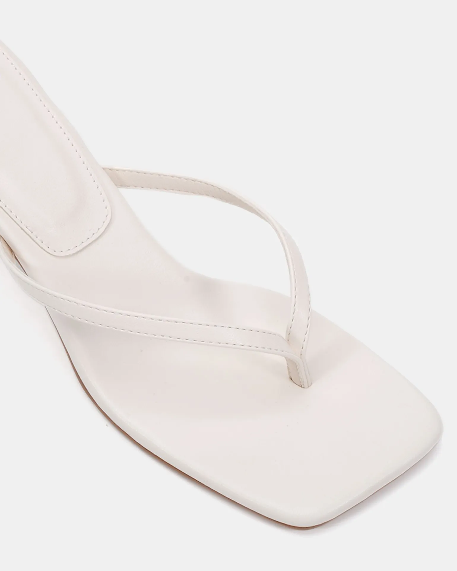 ZANIA WHITE
