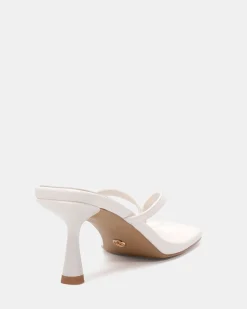 ZANIA WHITE