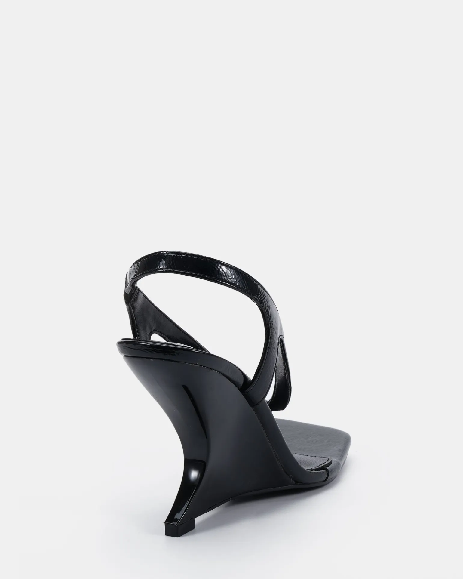 ZIELONA BLACK CRINKLE PATENT High Heels