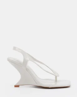 ZIELONA WHITE CRINKLE PATENT High Heels